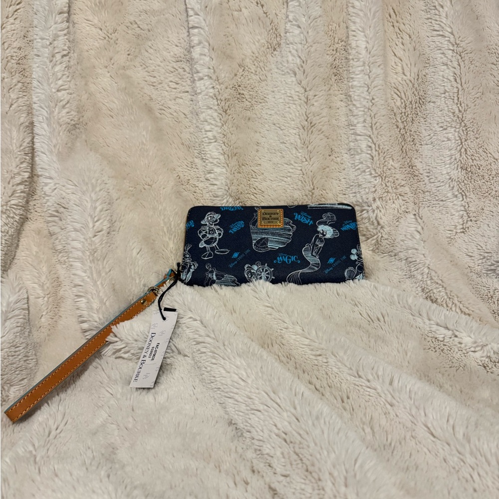 Dooney & Bourke Disney Cruise Line Zip Wallet